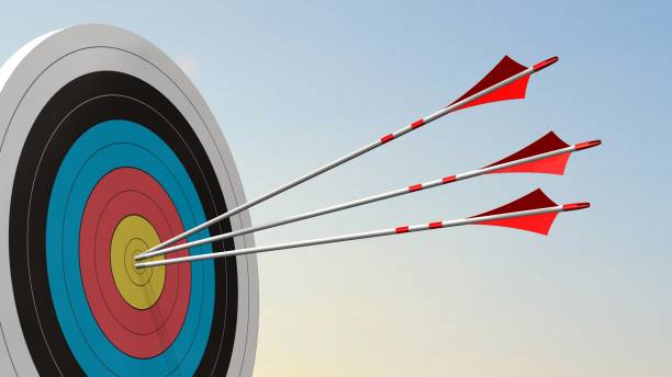 istock Target with arrows - Target with three bow arrows in the middle of the target 836515114
