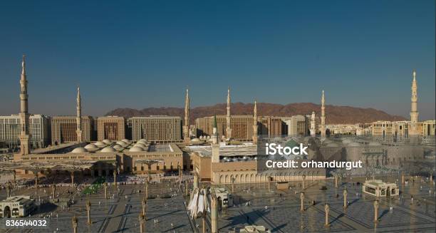 Al Masjid An Nabawi Stock Photo - Download Image Now - Al Madinah, Saudi Arabia, Al-Masjid an-Nabawi