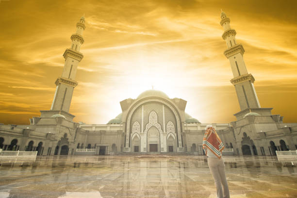 istock Malaysia muslim people pray 836566798