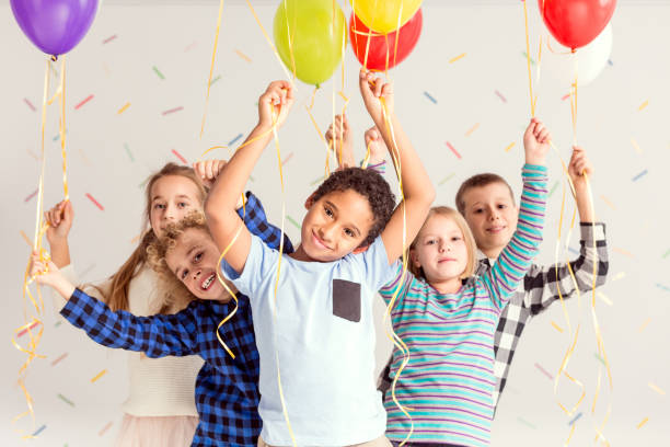 istock Group of friends 836578428