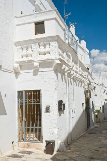 istock Alleyway. Mottola. Puglia. Italy. 836605966