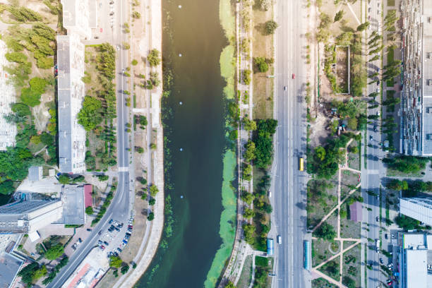 istock Residential district in a large metropolis with road junctions and houses. 836699256