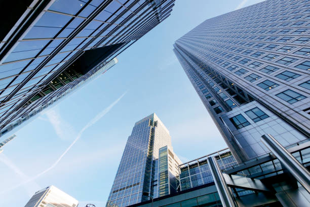 istock London office building skyscraper, working & meeting 836962514