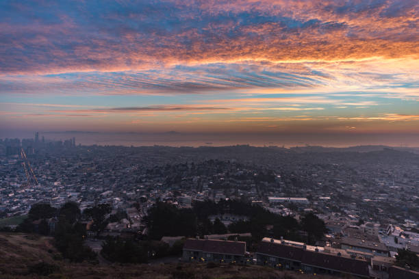 istock Sunrise in East San Francisco 836983860