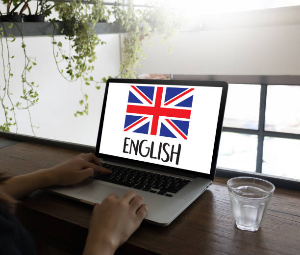 istock ENGLISH ( British England Language Education ) do you speak english? 836990740