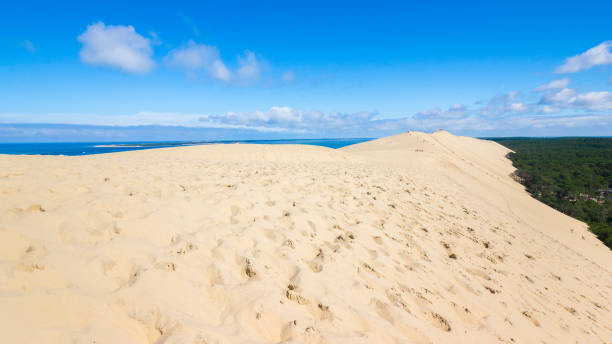 istock Dune de Pilat, France 837165048