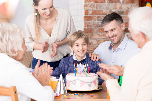 istock Happy child with parents 837261288