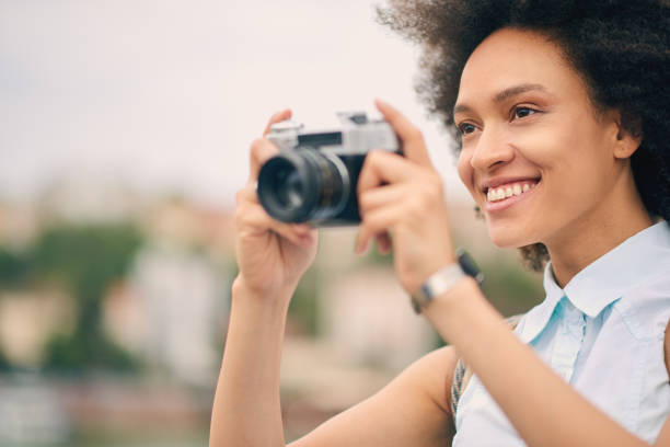 istock Mixed race tourist taking a photo 837270246