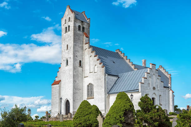 fru alstad kirche - trelleborg stock-fotos und bilder