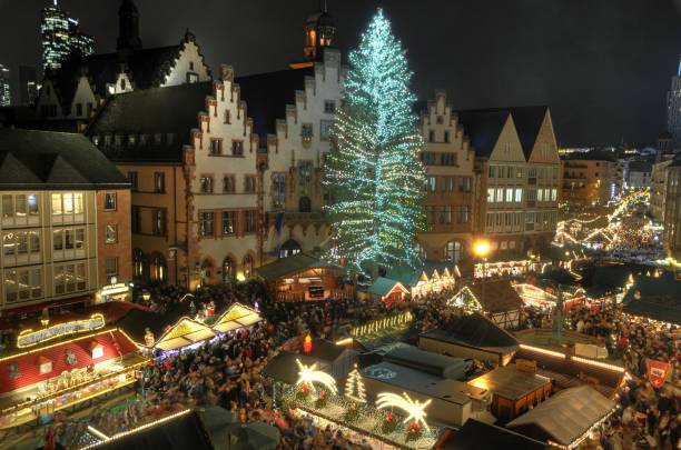 istock Christmas market in Frankfurt, Germany 837515260