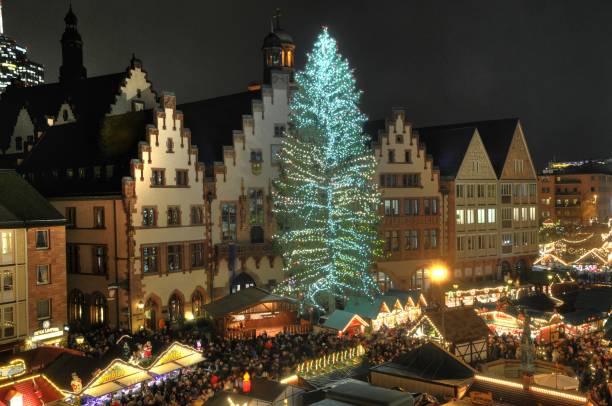 istock Christmas market in Frankfurt, Germany 837527018