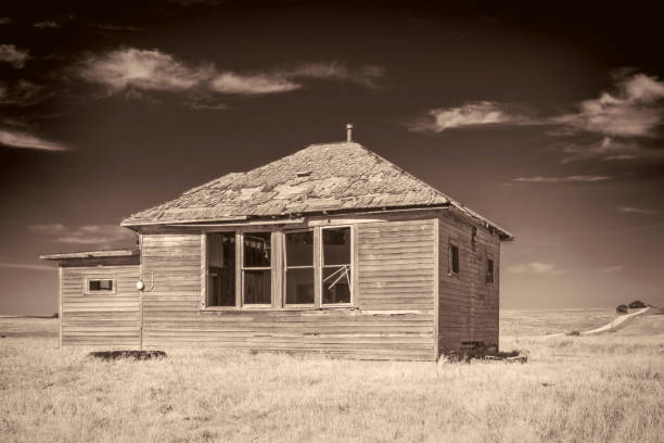 istock abandoned house in rural Nebraska 837600806