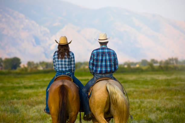 istock Cowboy and Cowgirl 837661588