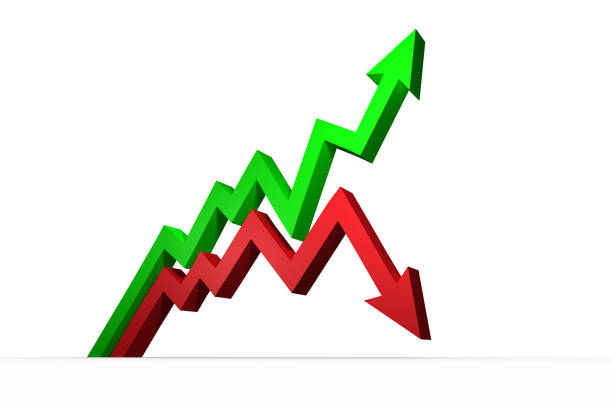 istock Red and green arrows 838055060