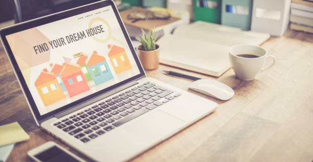 istock FIND YOUR DREAM HOUSE CONCEPT 838252760