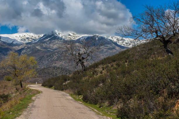 Old road way to the mountains in Candeleda, Spain