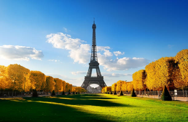 istock Spring at Champs de Mars in autumn 838366624