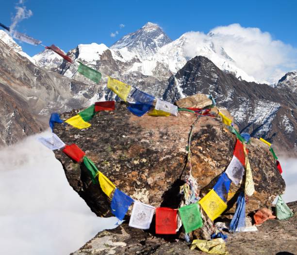 istock Mount Everest and Lhotse with buddhist prayer flags 838440028