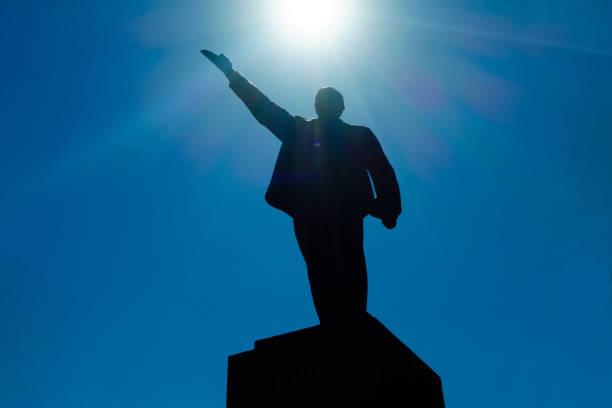 istock Lenin monument silhouette against blue sky 838520872