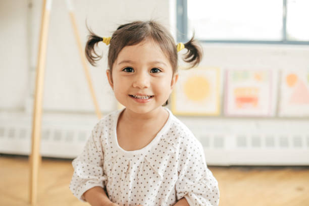 2 years old girl