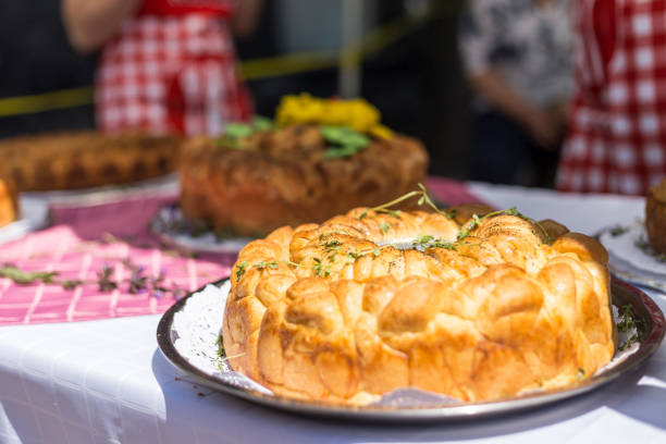 pita - tradycyjny bułgarski chleb - bulgarian culture bulgaria traditional culture food zdjęcia i obrazy z banku zdjęć