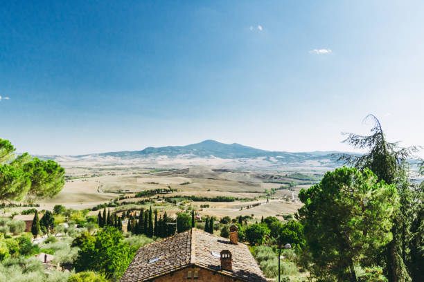 istock Tuscan landscape, Pienza 838832290