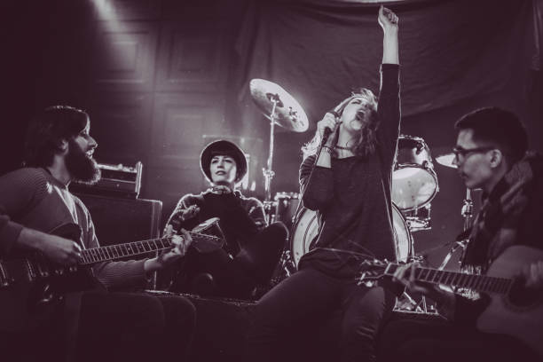 istock Band in club 838867508