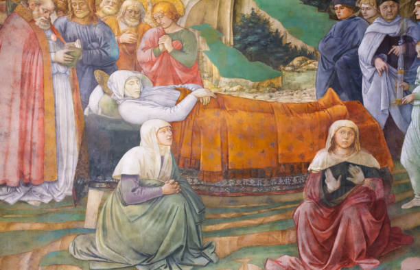Spoleto, Umbria, Italy: Cathedral Fresco by Filippo Lippi Spoleto, Umbria, Italy: Detail of 15th-century fresco (Death of the Virgin) by Filippo Lippi in the Santa Maria Assunta Cathedral in Spoleto (Perugia Province). The painting is part of the fresco cycle called Life of the Virgin. medieval fresco stock pictures, royalty-free photos & images