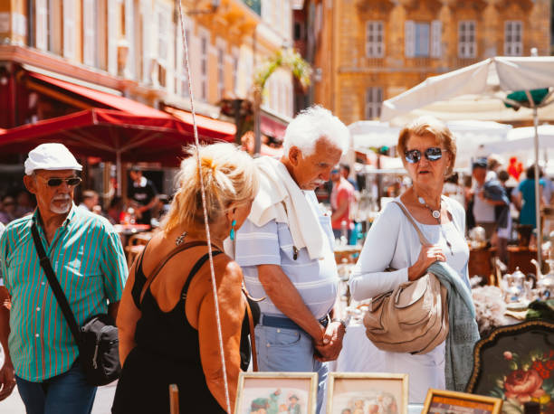 cours saleya, nice, riviera francesa - city of nice restaurant france french riviera - fotografias e filmes do acervo