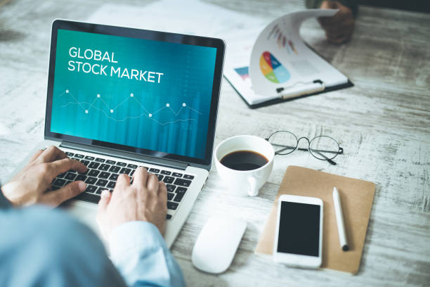 istock GLOBAL STOCK MARKET CONCEPT 839052310