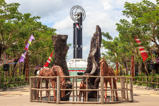 Pontianak Pictures | Download Free Images on Unsplash