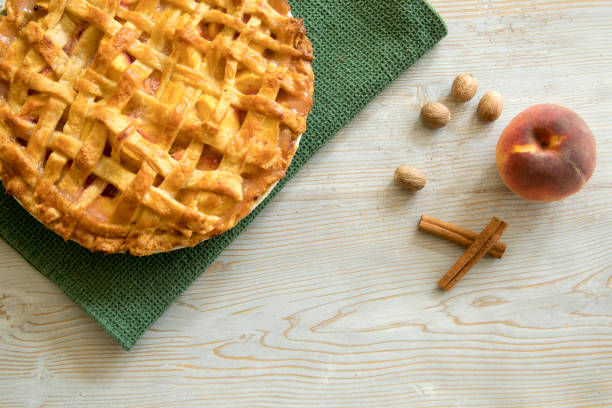 istock Peach pie on geen towel 839178728