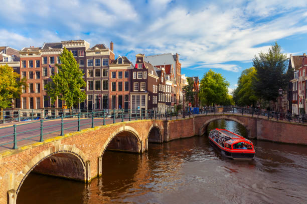 istock Amsterdam canal Reguliersgracht, Holland 839258054