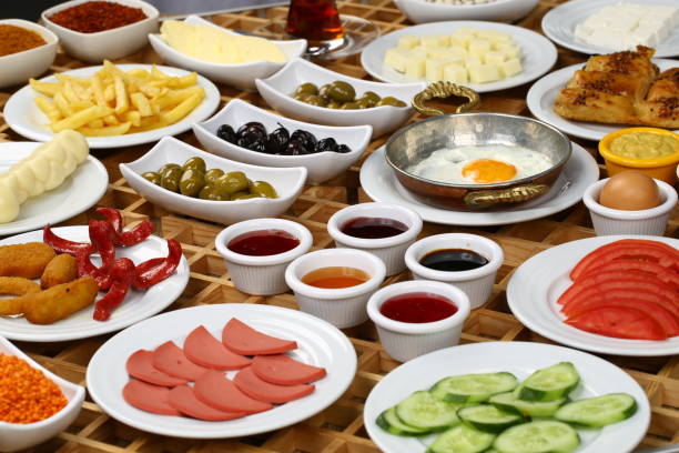 colazione turca - non alcoholic beverage comfort food snack dining table foto e immagini stock