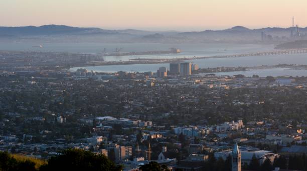 istock Evening twilight in Berkeley, California USA 839331388