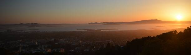istock Sunset in Berkeley, California USA 839331714