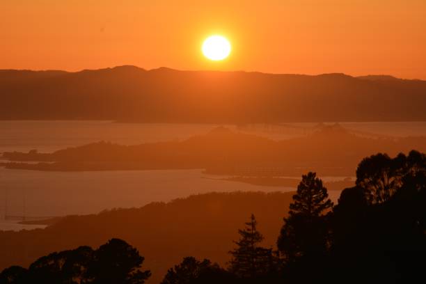 istock Sunset in Berkeley, California USA 839332116