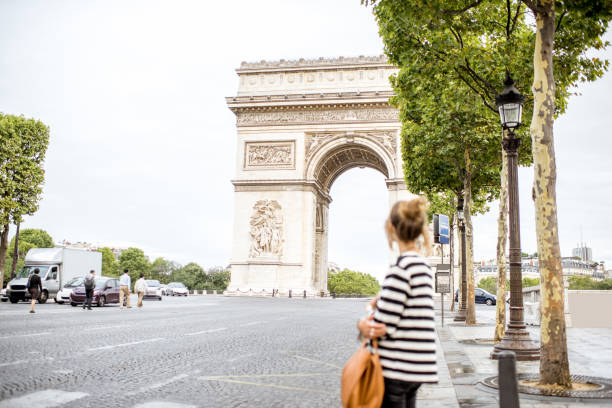 istock Business woman in Paris 839410730