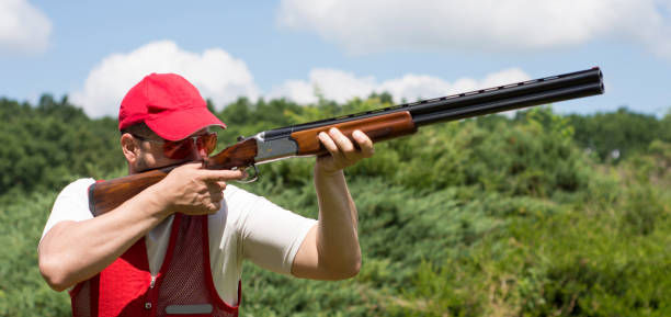 istock Man shooting skeet with a shotgun 839413588