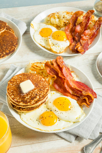 istock Healthy Full American Breakfast 839553492