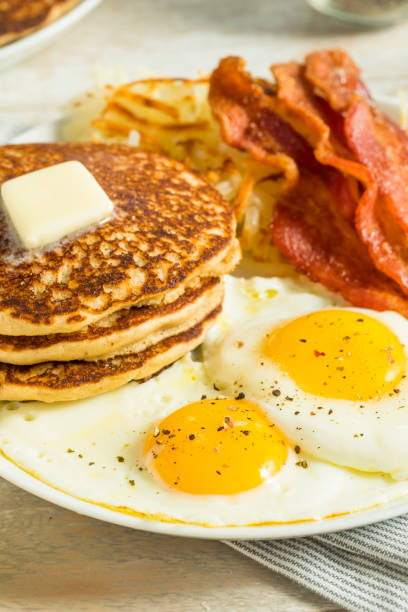 istock Healthy Full American Breakfast 839581934