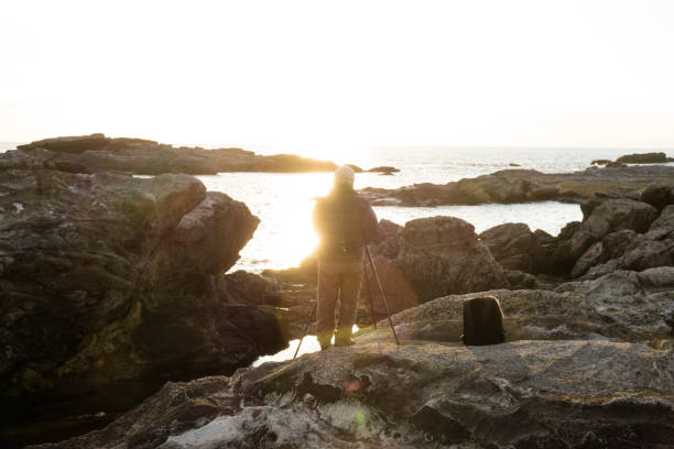 istock Senior Photographer Taking Pictures 839689822