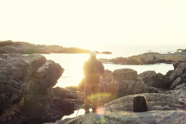 istock Senior Photographer Taking Pictures 839690344