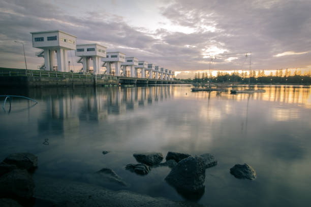 istock long exposure Uthokwipat Prasit Watergate 839757560