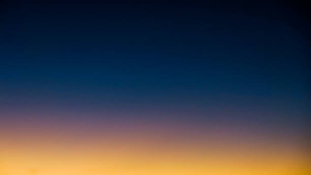 istock Sky Hue Dark Blue to Orange 839798208