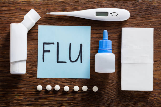 istock Flu Concept On Wooden Desk 839805904