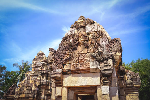 prasat sdok kok thom - prasart phra debidorn - fotografias e filmes do acervo