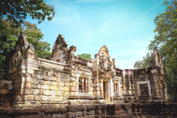 prasat sdok kok thom - prasart phra debidorn - fotografias e filmes do acervo