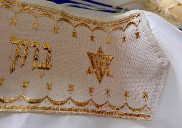 istock Jewish Prayer Shawl 839944648
