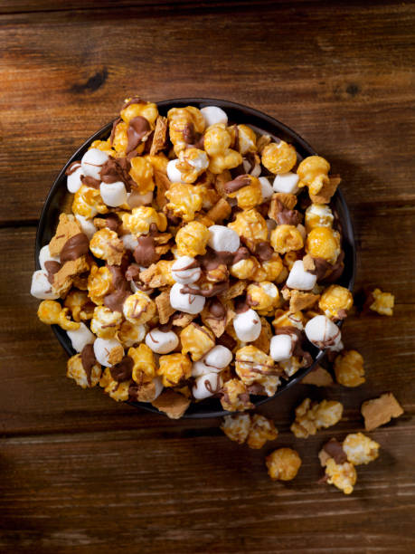 istock Smores Caramel Popcorn 839995786